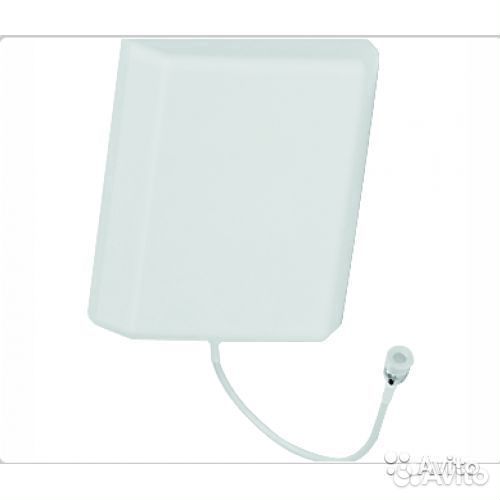 Внутренняя панельная антенна Locus L 962.09