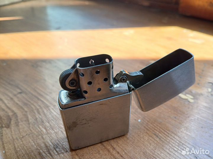 Зажигалка Zippo