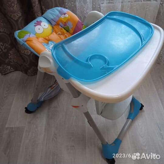 Устульчик для кормления