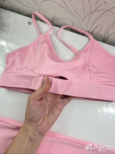 Спортивный комплект для йоги