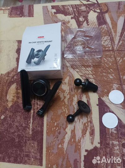 Крепление для телефона в автомобиль