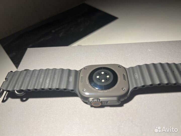 Apple Watch Series Ultra 2 49mm Titanium Case