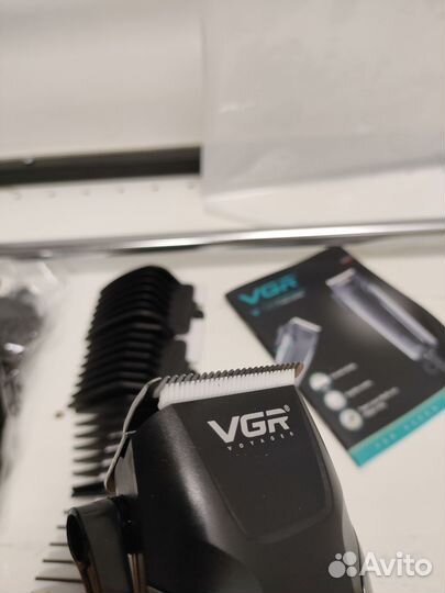 Машинка для стрижки волос профессиональная новая