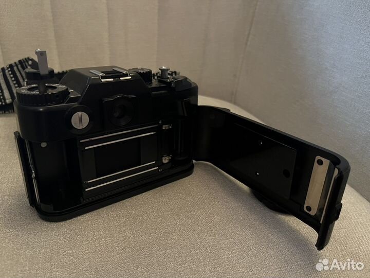 Пленочный фотоаппарат зенит 122