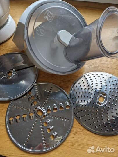 Кухонный миксер Bosch mum 54240