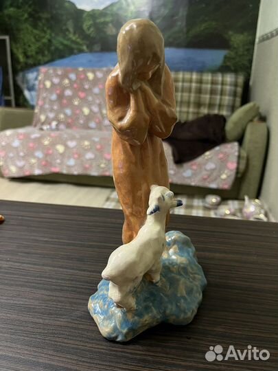 Статуэтка аленушка с козленком