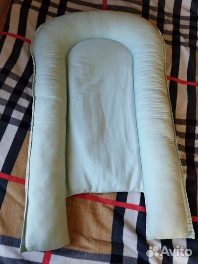 Подушка кокон для новорожденных/ для кормления