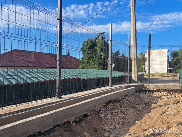 Бригада строителей