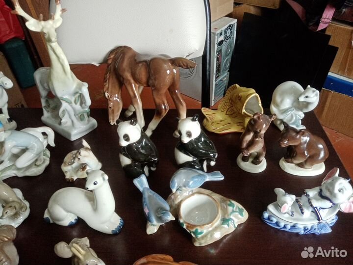 Разные фарфоровые фигурки