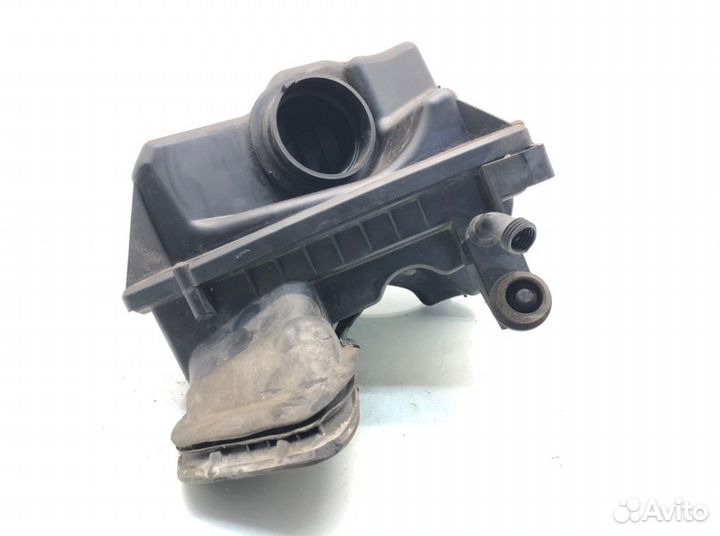 Корпус воздушного фильтра Opel Astra J 1.3 cdti