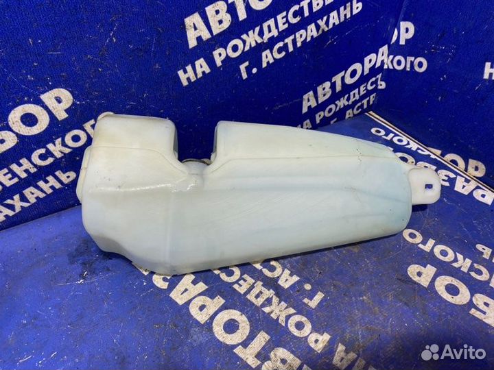 Бачок омывателя Renault Logan 1 седан 2012