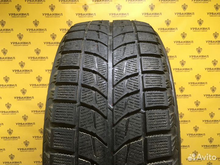 Bridgestone Blizzak WS-60 235/55 R17 99R