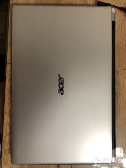 Шустрый Ноутубк Acer V5-531G