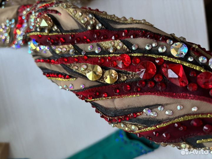 Купальник гимнастический для выступлений