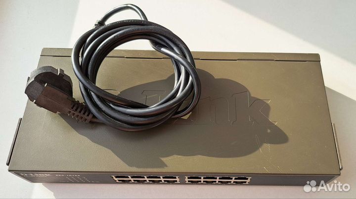 Коммутатор D-Link DES 1016A