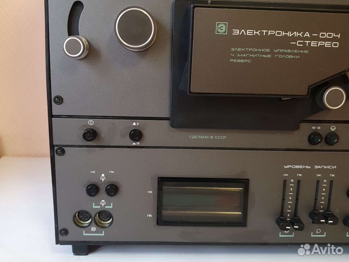 Катушечный магнитофон Электроника 004