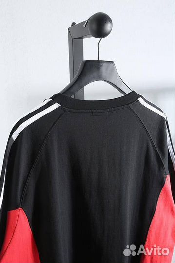 Футболка женская balenciaga x adidas