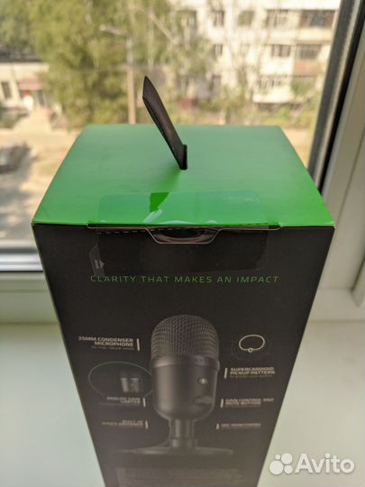 Микрофон Razer Seiren V2 X (новый)