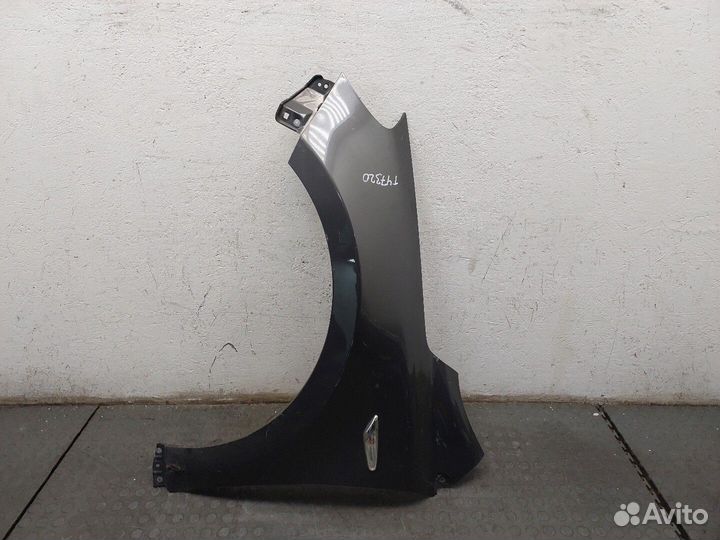 Крыло Suzuki Kizashi, 2012