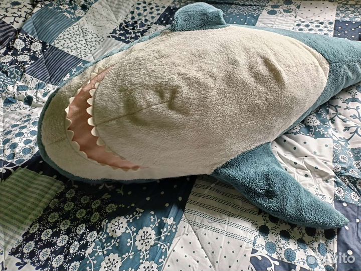 Игрушка акула IKEA большая