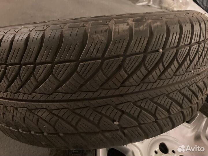 R19 Goodyear Eagle F1 Asymmetric 3 255/55, PCD 5x114.3 DIA 20