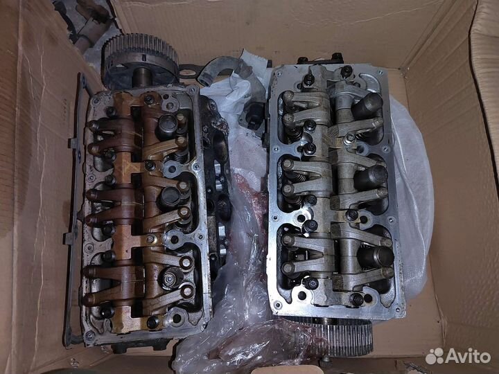 Головка блока цилиндров Chrysler LHS 1993-1997