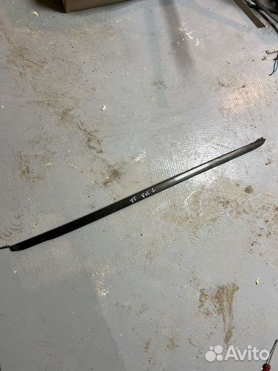 Молдинг оконный bmw f16 левый