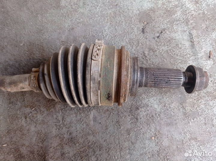 Привод передний Subaru Legacy BF EJ18E