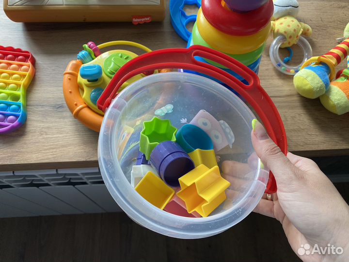 Развивающие игрушки пакетом
