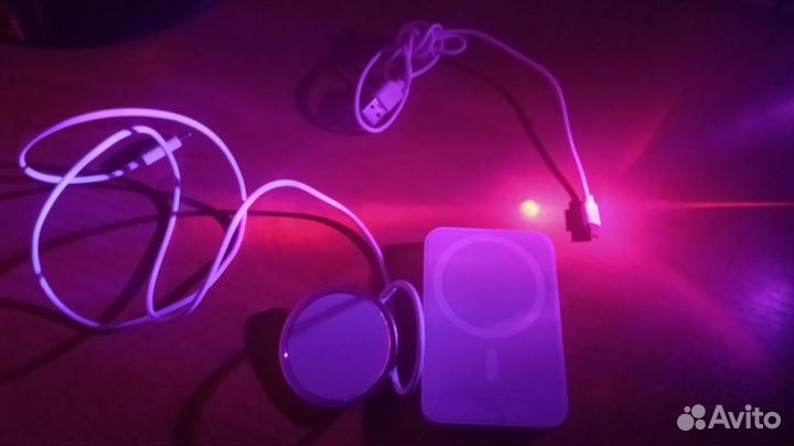 Повер банк для Айфона китайский