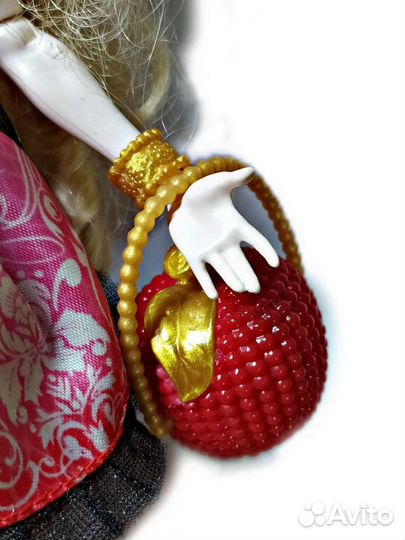 Кукла ever after high Apple White
