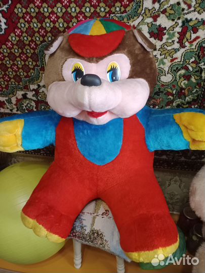 Большие плюшевые медведи