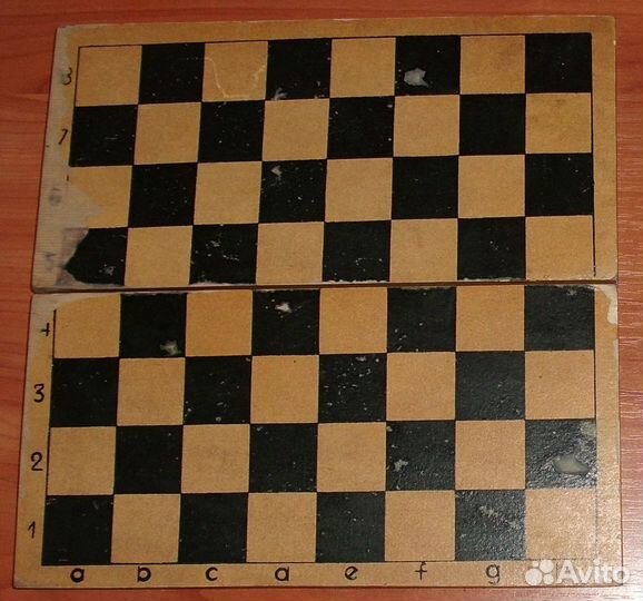 Шашки фигуры пластик и доска складная дерево 29х29