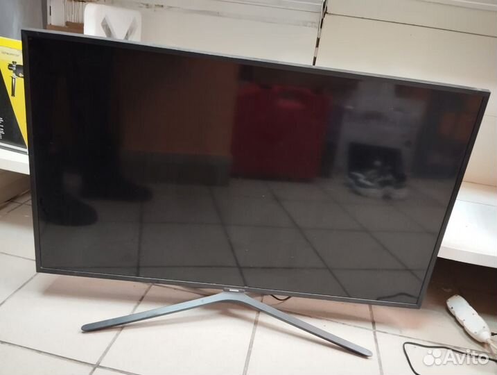 Телевизор samsung SMART tv 43