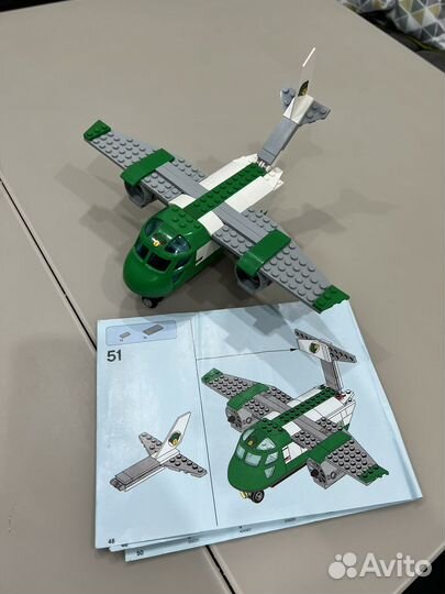 Самолет lego city 60101