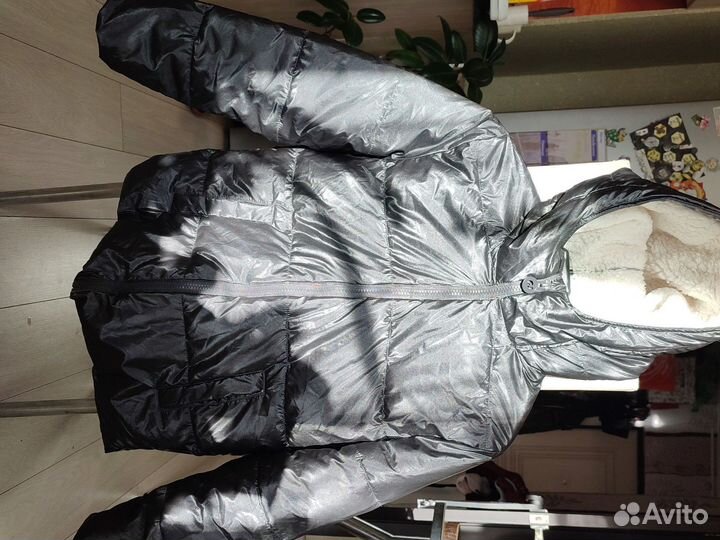 Куртка см.фото