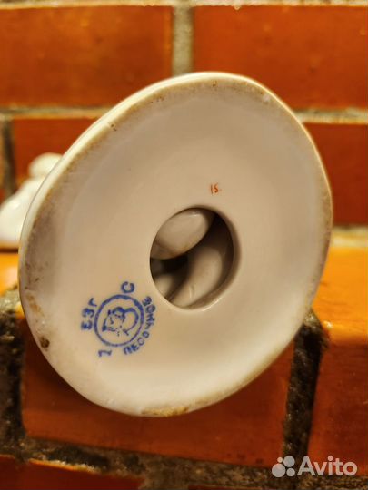 Статуэтка мальчик С мишкой Песочное оригинал 1953г