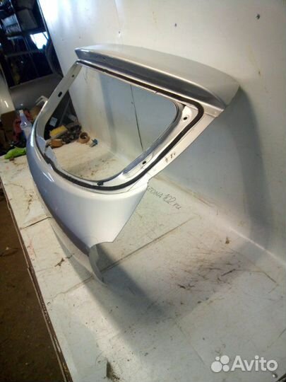 Крышка багажника задняя Renault Sandero 2 2014