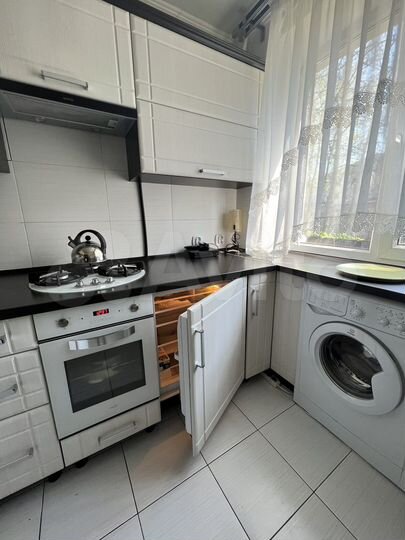 2-к. квартира, 43 м², 1/5 эт.