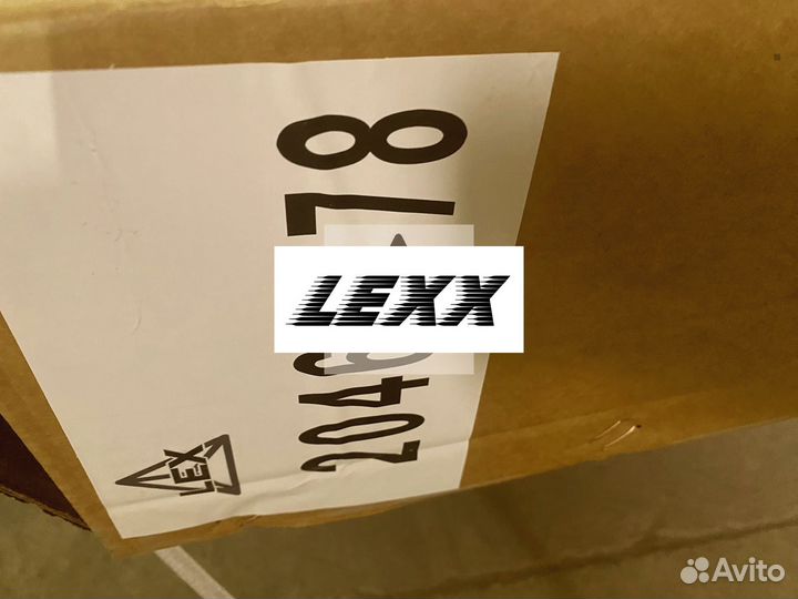 Радиатор грузовик volvo FH 20460178