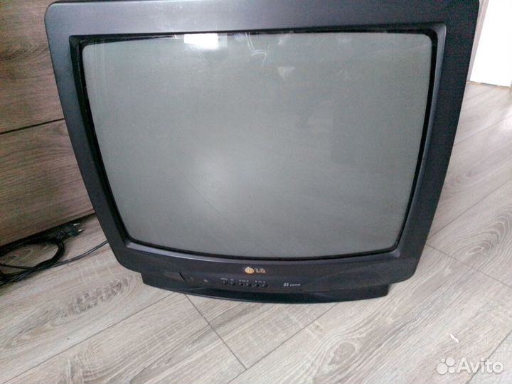 Игровая приставка + Телевизор LG