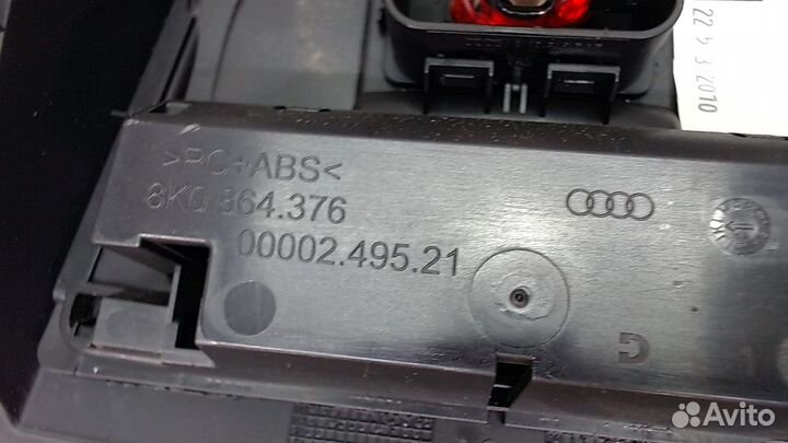 Пластик центральной консоли Audi Q5, 2010