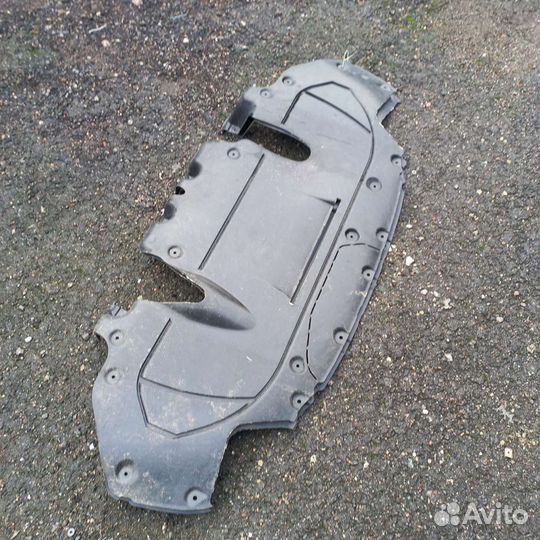 Защита задняя бмв 5 г30 2019г