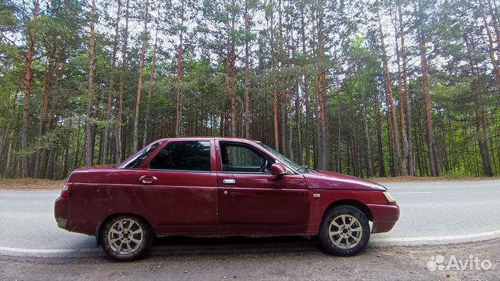 ВАЗ 2110 1.5 МТ, 2004, 200 000 км