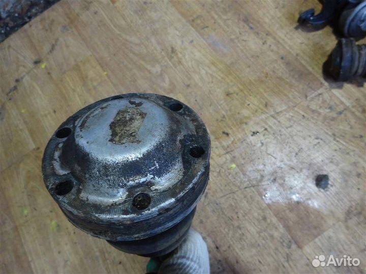 Полуось задняя правая Mercedes Benz W202 1993-2000