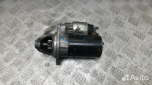 Стартер бензиновый BMW 1 E81 (1KK21DF01)