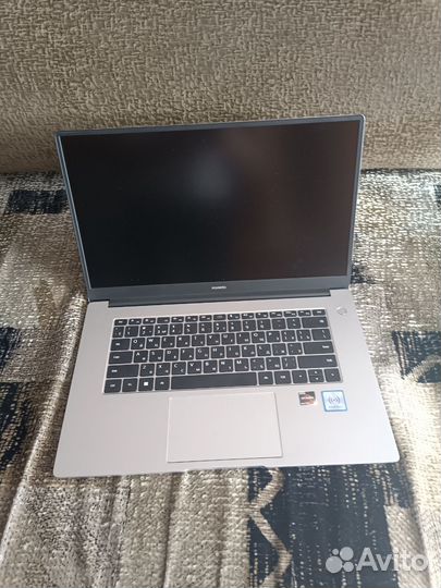 Ноутбук Huawei