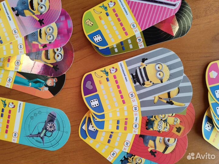 24 карточки с миньонами из Магнита