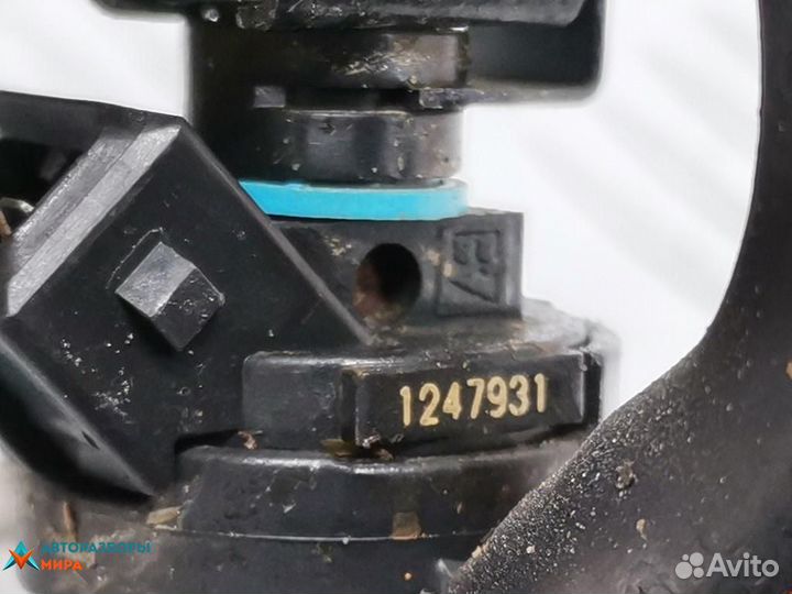 Форсунка BMW 3 E36 рест. 1998 13641247931