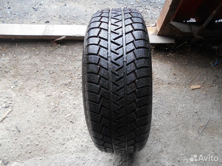 Michelin Latitude Alpin 235/60 R16 100T